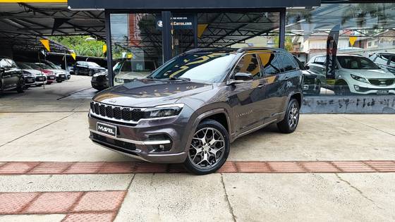 JEEP COMMANDER 2.0 TD380 TURBO DIESEL OVERLAND AT9